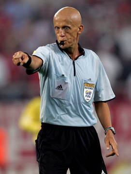 Pierluigi Collina, Domare, fifa, adidas, visselpipa