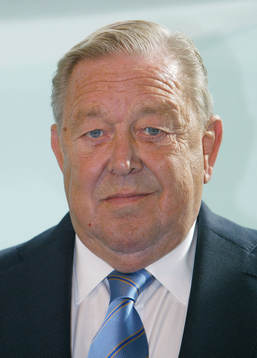 Lennart Johansson, UEFA