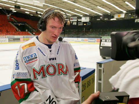 Marcel Hossa, Mora