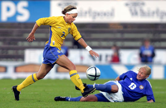 Sara Thunebro, Sverige och Minna Mustonen, Finland
