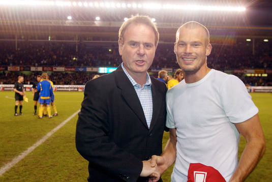 Matchens lirare, Pelle Kotschack, svenska spel och Fredrik