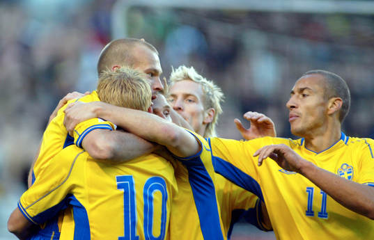 Fredrik Ljungberg, Sverige (Jubel), Henrik Larsson
