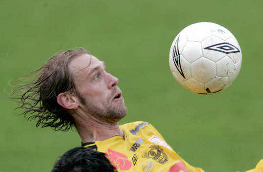Andreas "Boven" Svensson, nedtagning på bröstet