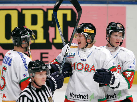 Marcel Hossa, Mora