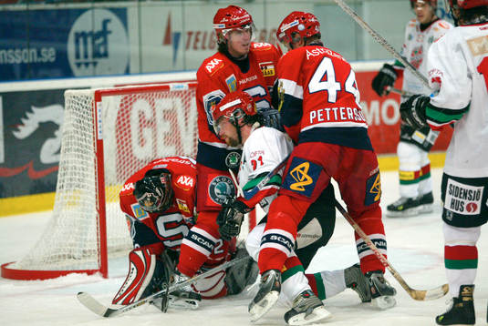Peter Forsberg, Modo och Rastislav Stana, målvakt och