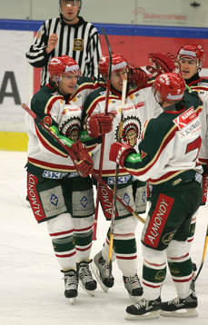 Jari Tolsa och Joel Lundqvist, Frölunda, jubel