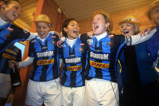 Jane Törnqvist och Victoria Svensson, Djurgården, jubel.