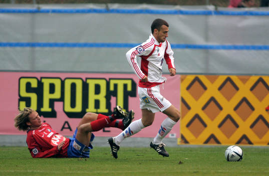 Patrik Karlsson, Öster och Ivan Isakovic, Assyriska