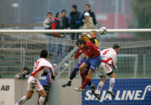 Fotboll, Superettan, Assyriska - Öster