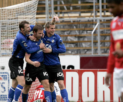 1-0, Tommy Jönsson grattas av Joel Borgstrand och Markus
