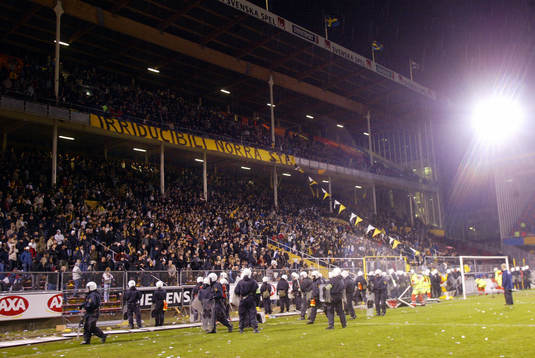 Black Army, supporter, bråk, våld