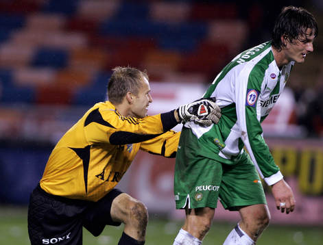 Håkan Svensson, målvakt, AIK och Petur Marteinsson,