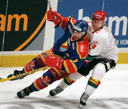 Johnny Oduya, Djurgården och Oscar Hedman, Modo