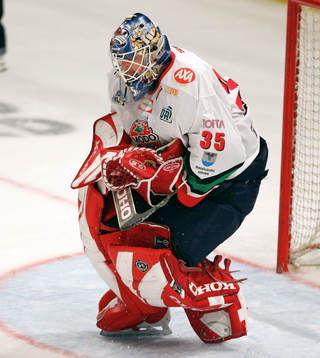 Tommy Salo, målvakt, Modo