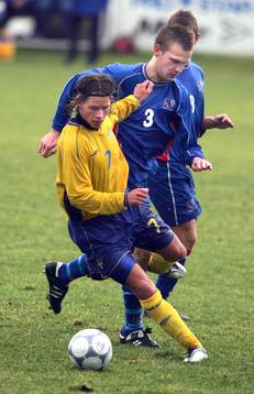 Dusan Djuric, Sverige och Tryggvi Sveinn Bjarnson, Island