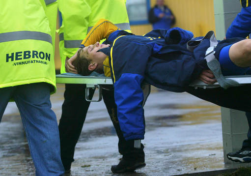 Jon Jönsson, Sverige, skada, bår