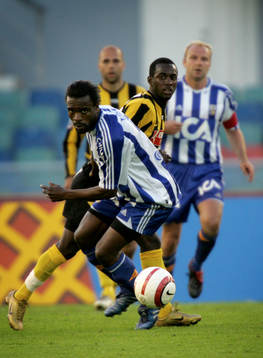 Två pressade spelare.. Dulee Johnson, Häcken och Peter
