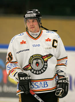 Roger Åkerström