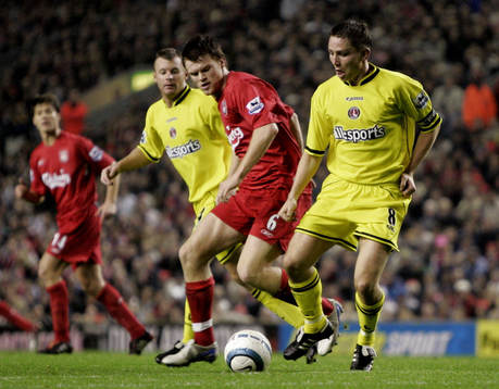 Matt Holland, Charlton och John Arne Riise, Liverpool