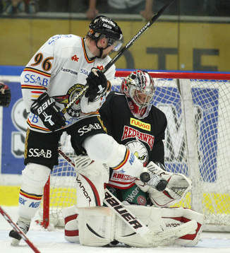 Tomas Holmström, Luleå och Andreas Hadelöv, målvakt,