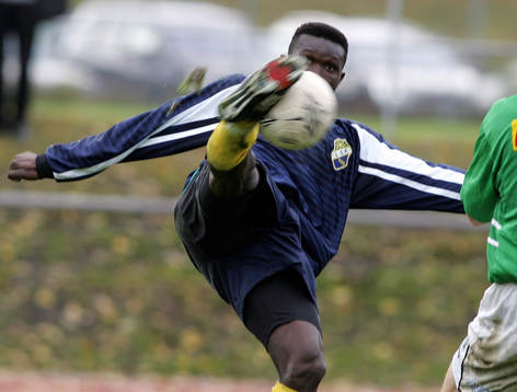 Wusu Baba Tunde, Ljungskile