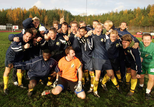 Ljungskiles segrande lag.  Lagbild