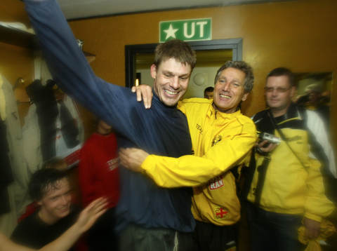 Ola Wendel, målvakt, Mjällby och Sören Cratz, tränare.