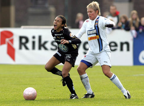 Marta Vieira da Silva, Umeå och Kristin Bengtsson,