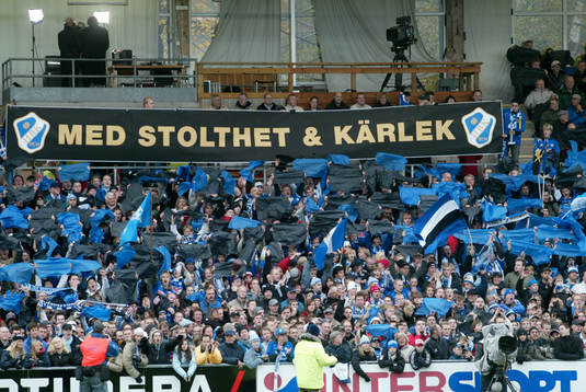 Banderoll, kärleksförklaring från fansen till spelarna i