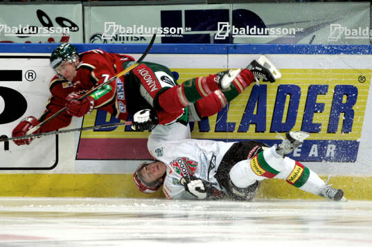 Antti-Jussi Niemi, Frölunda och Mattias Weinhandl, Modo