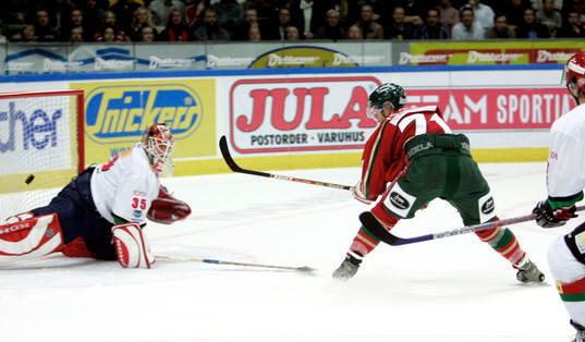 Tomi Kallio, Frölunda sätter 2-0 bakom Tommy Salo