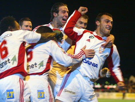 Ivan Isakovic gratuleras