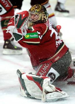 Henrik Lundqvist, Frölunda räddar