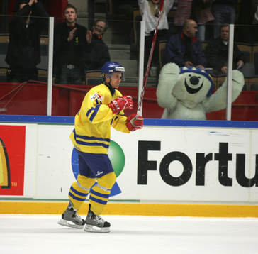 Magnus Kahnberg, Sverige, jubel