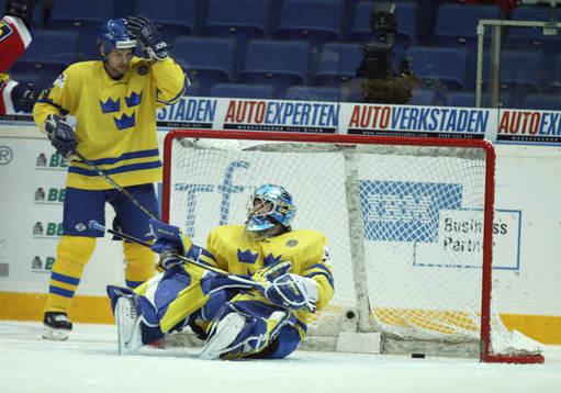 Henrik Lundqvist, målvakt, Sverige och Andreas Lilja