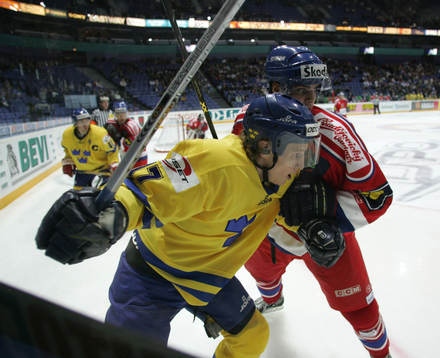 Jonathan Hedström, Sverige