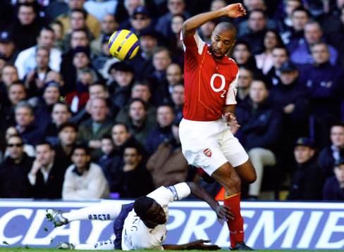 Thierry Henry, Arsenal och Ledley King, Tottenham