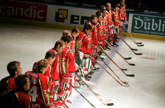 Frölunda och resten av Skandinavium höll en tyst stund