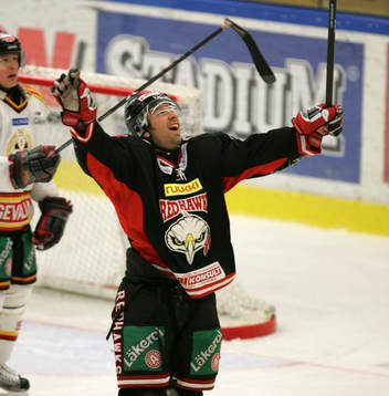 Kim Staal, jubel