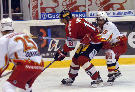 Marian Hossa, Mora och Mikael Johansson och Johnny Oduya,