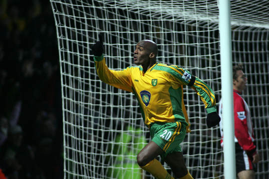 Damien Francis, Norwich, jubel