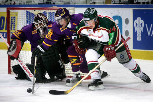 Samuel Påhlsson, Frölunda och Mike Comrie, Färjestad