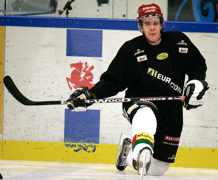 Mattias Weinhandl, Modo