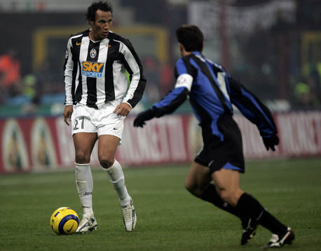 Jonathan Zebina, Juventus och Javier Zanetti, Inter