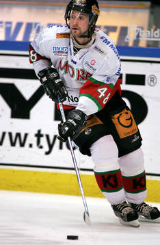 Henrik Petré