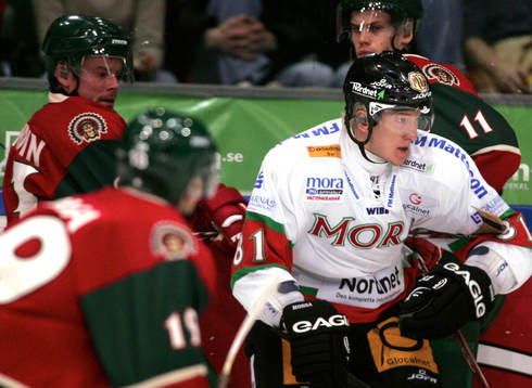 Marcel Hossa, Mora tränager sig förbi Frölunda