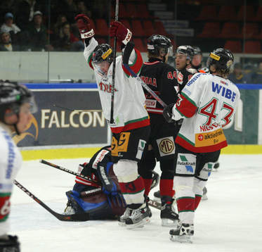 Daniel Cleary, Mora, jubel