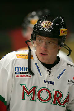 Marian Hossa, Mora