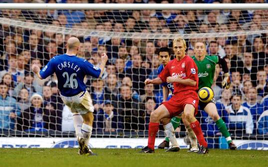 Lee Carsley, Everton gör 1-0, Sami Hyypia, Liverpool är