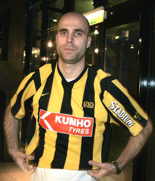 TEDDY LUCIC PROVAR HÄCKENTRÖJAN FÖR FÖRSTA GÅNGEN